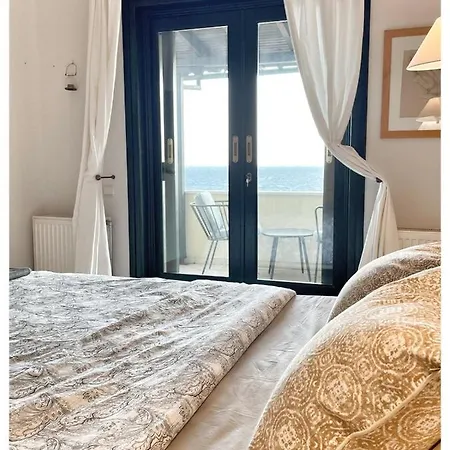 Sea&surf Luxury Beach&pool *